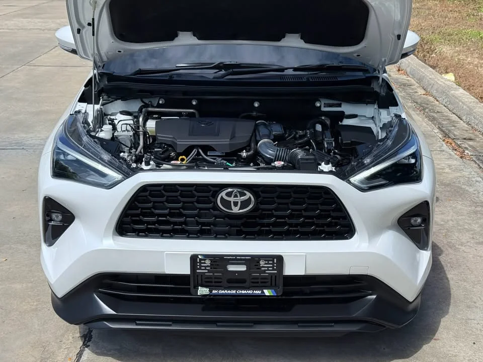 2025 Toyota Yaris Cross AC200 2