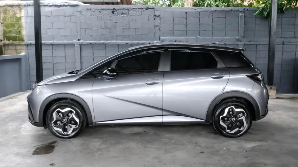 2023 BYD Dolphin 3
