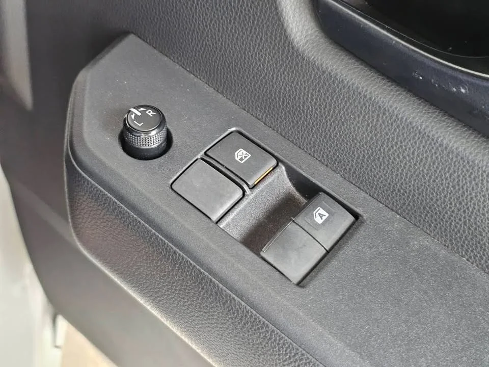 2024 Toyota Hilux Champ AN110 2
