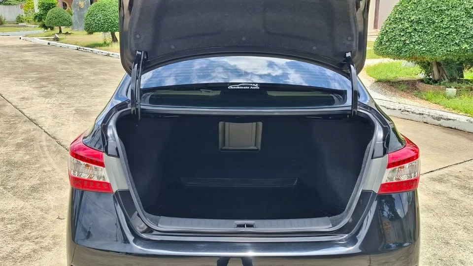 2013 Nissan Sylphy III (B17) 2