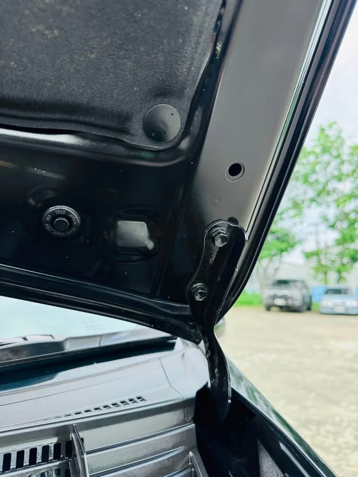 2014 Toyota Prius III 2