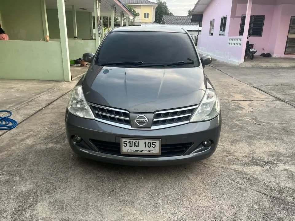 2011 Nissan Tiida I (C11) 3