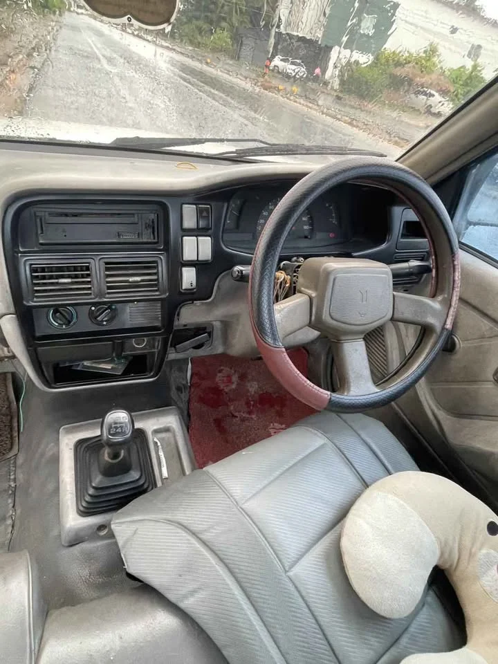 1998 Isuzu Faster Dragon Eyes III 3