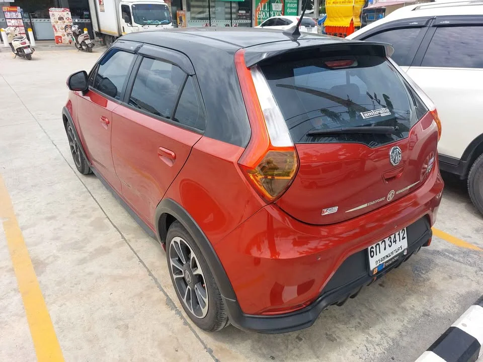 2017 MG 3 II 3