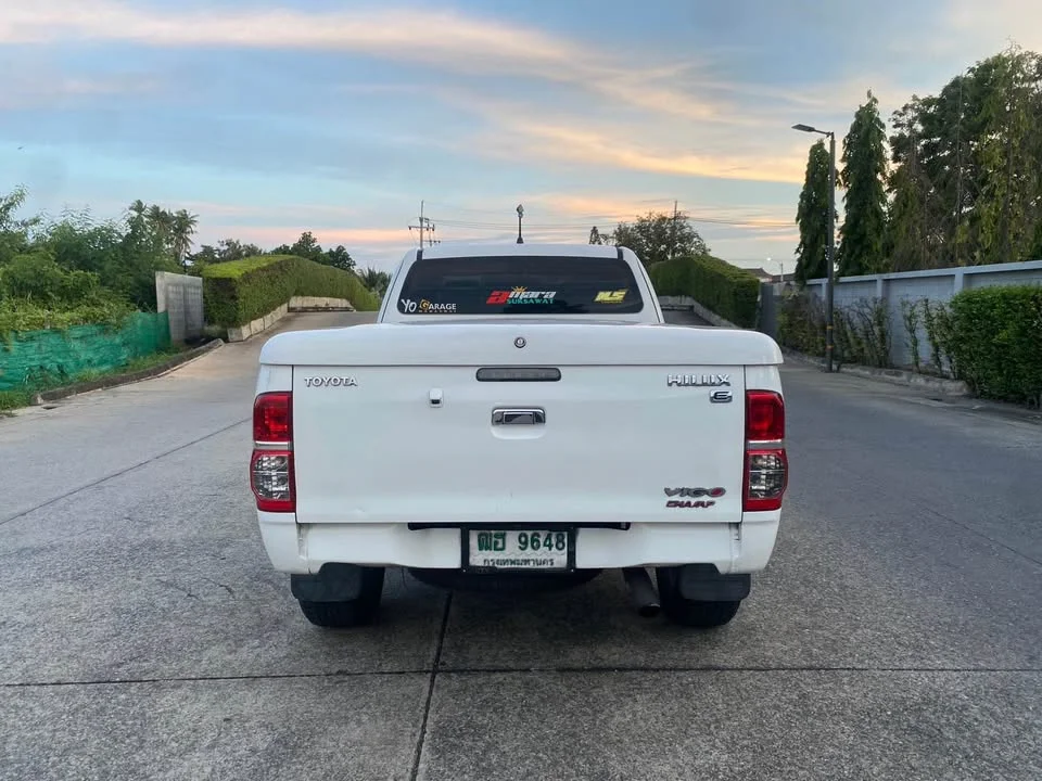 2013 Toyota Hilux VII 2