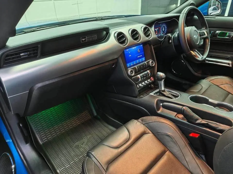 2020 Ford Mustang VI 3