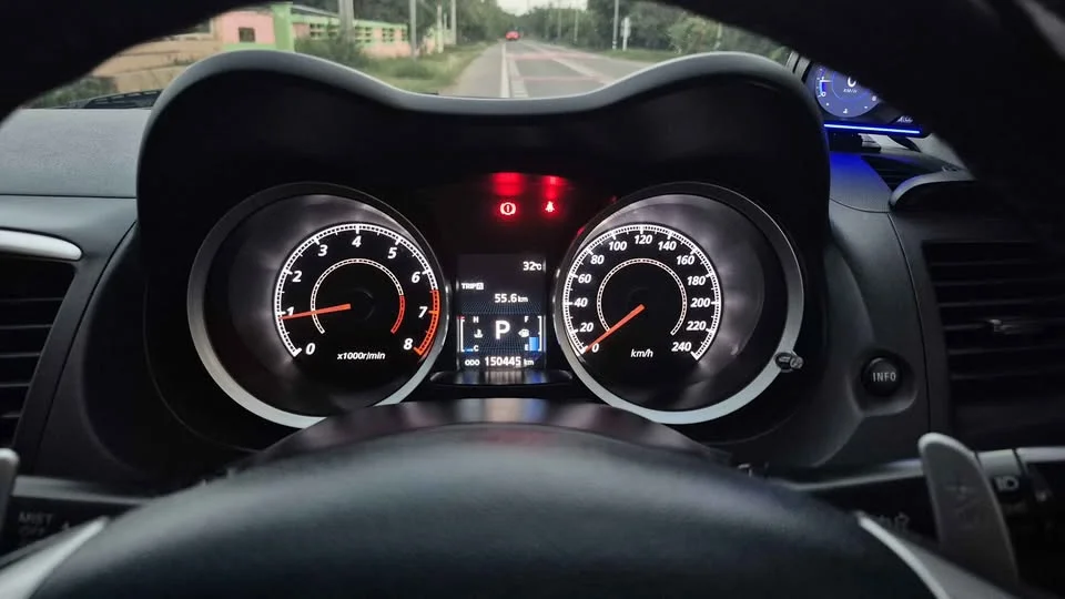 2014 Mitsubishi Lancer IX 3