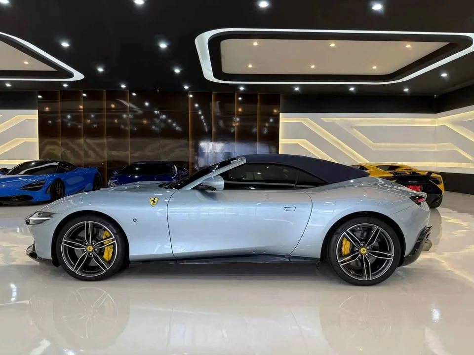 2025 Ferrari SF90 Stradale 2