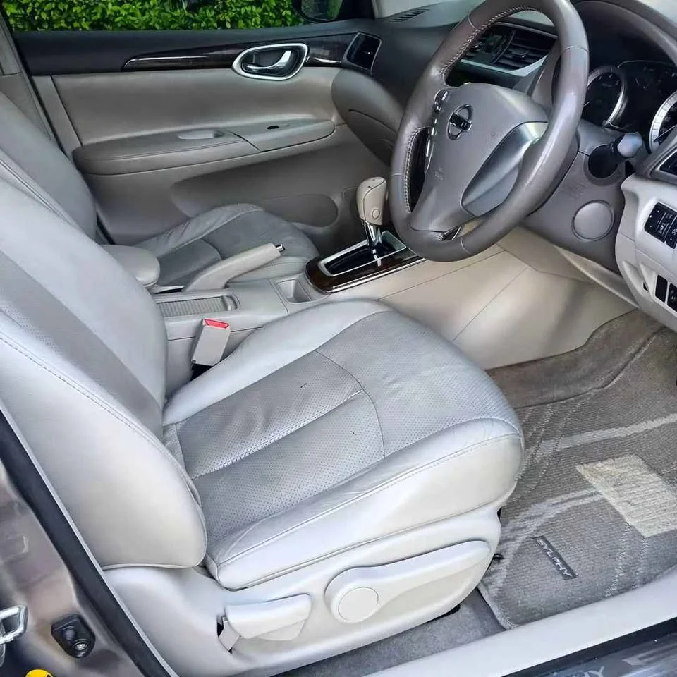 2012 Nissan Sylphy III (B17) 3