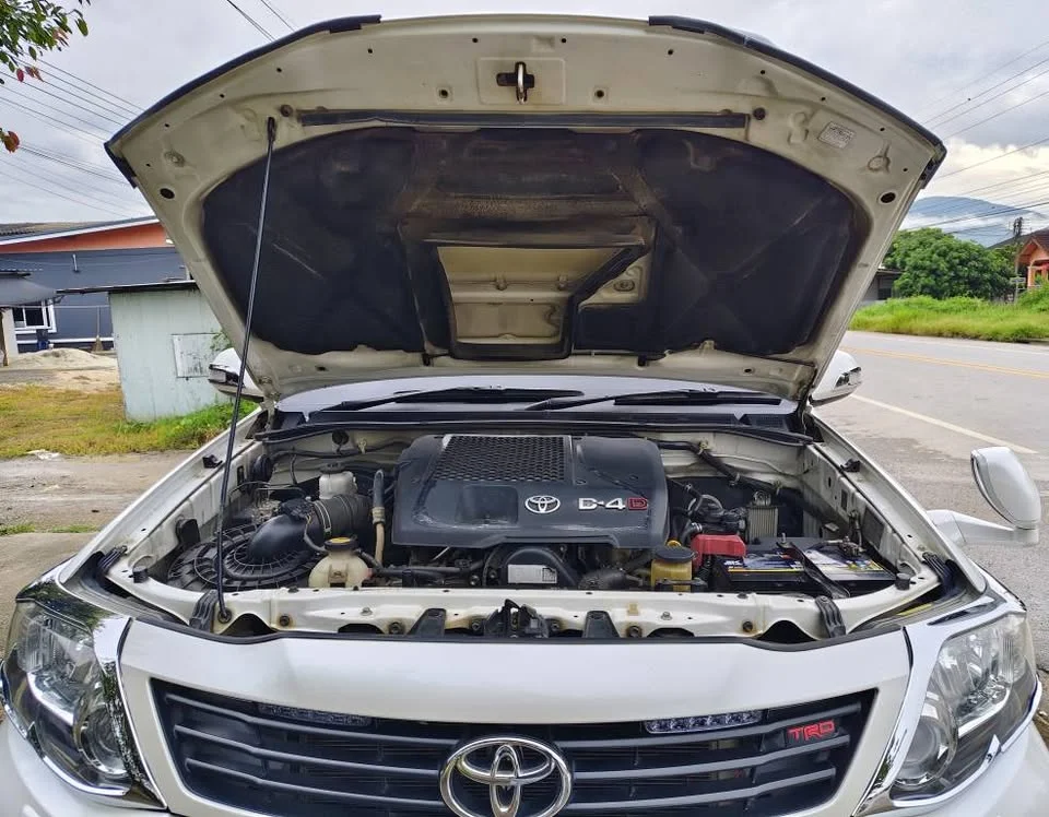 2014 Toyota Fortuner I 3