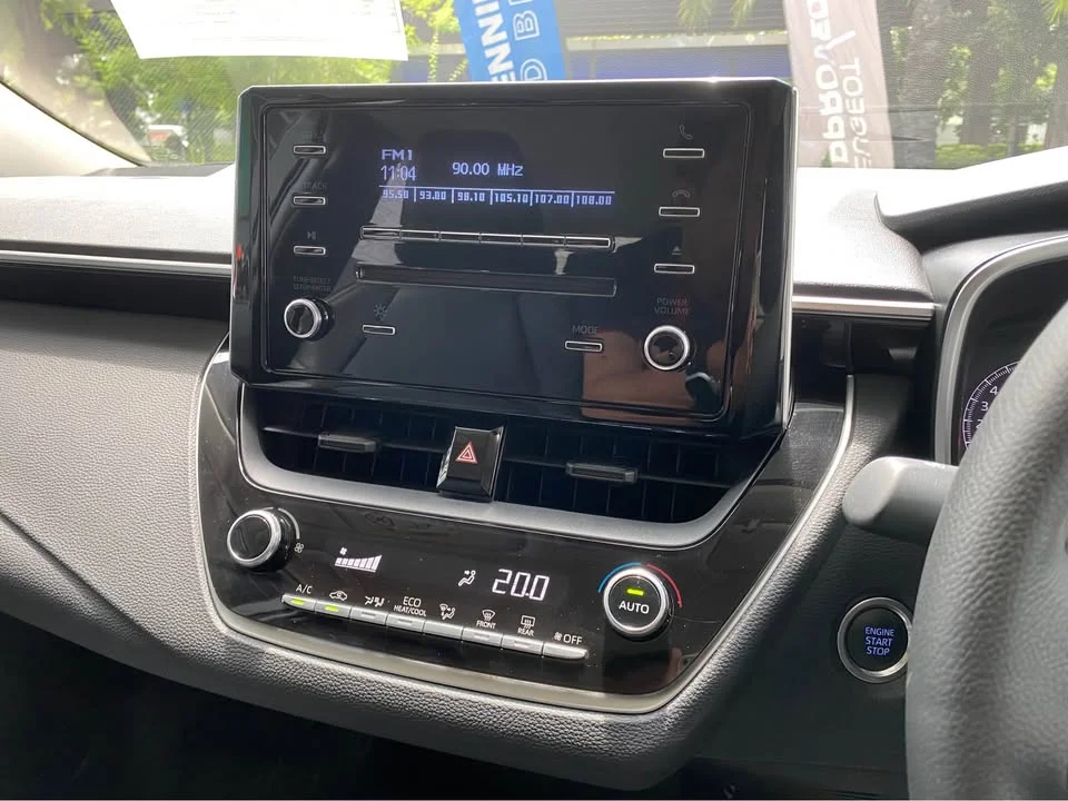 2020 Toyota Corolla Altis XII (E210) 3