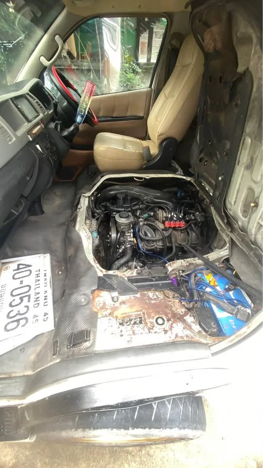 2007 Toyota Commuter V (H200) 2