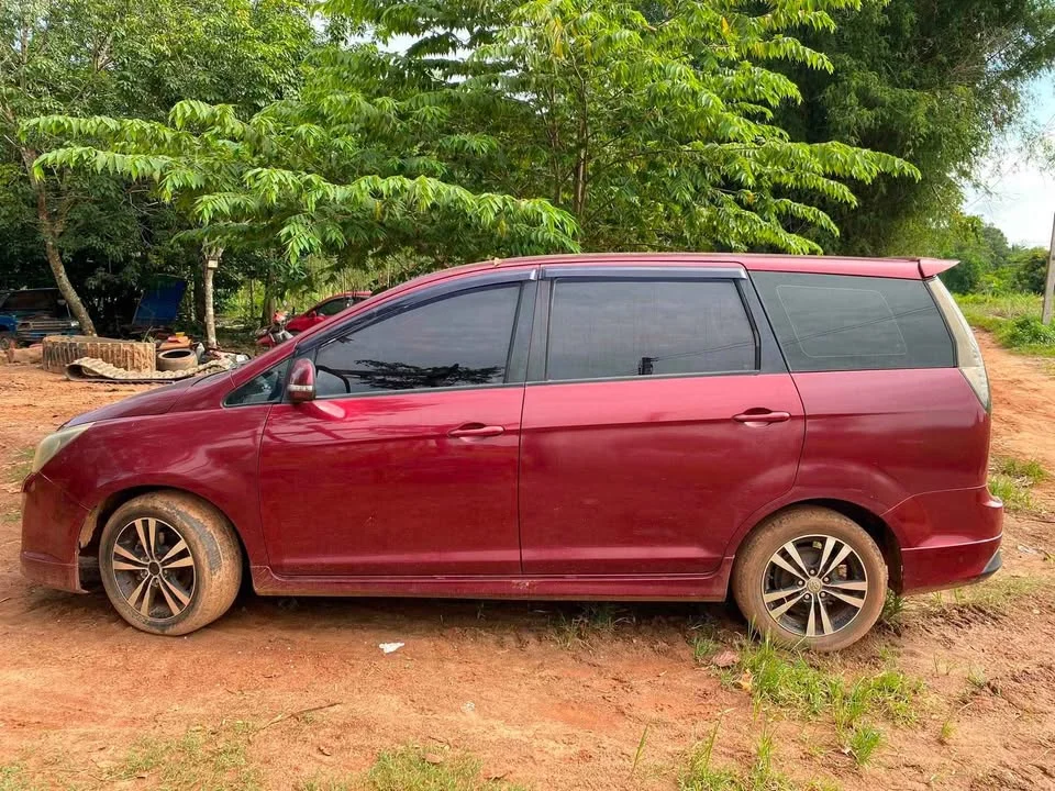 2013 Proton Exora 3