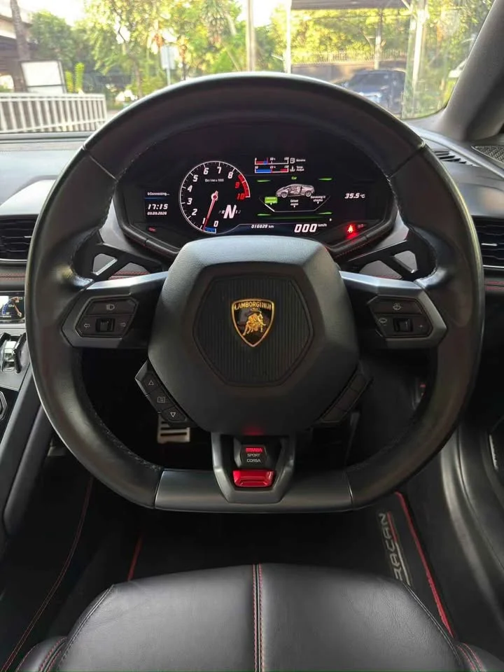 2016 Lamborghini Huracan 3