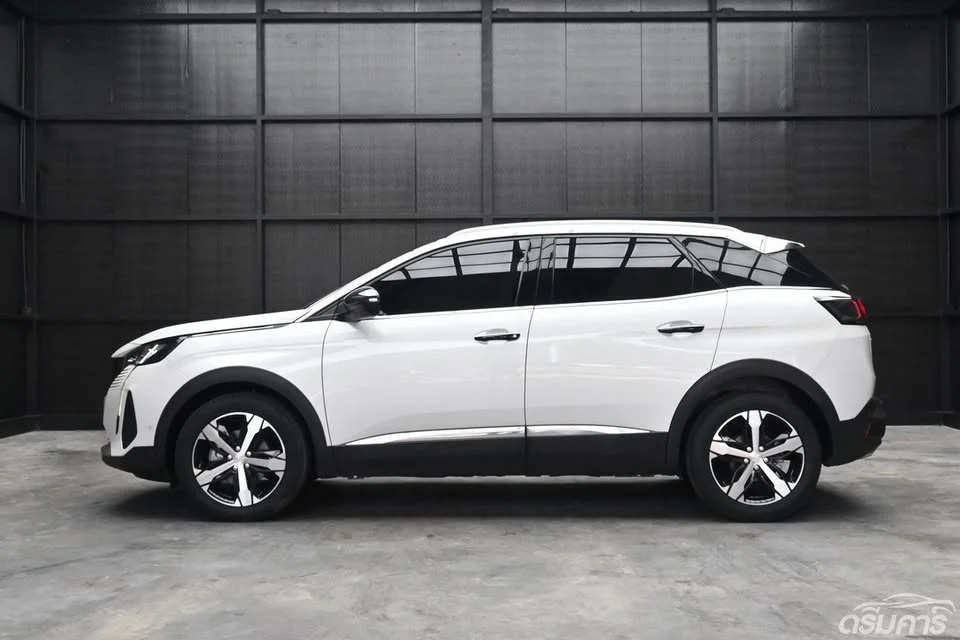 2022 Peugeot 5008 II 3