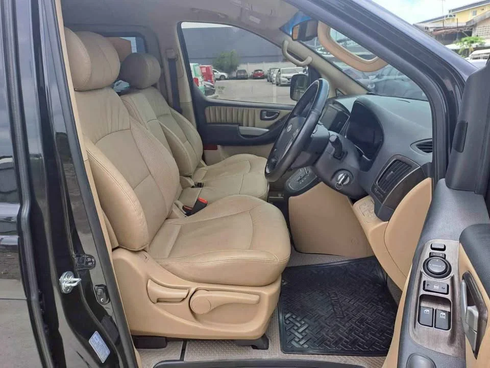 2011 Hyundai H-1 II 3