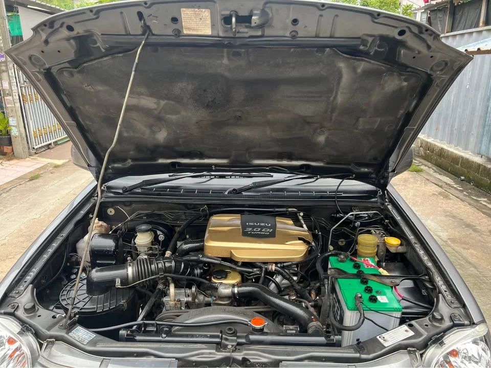 2004 Isuzu D-Max I 3