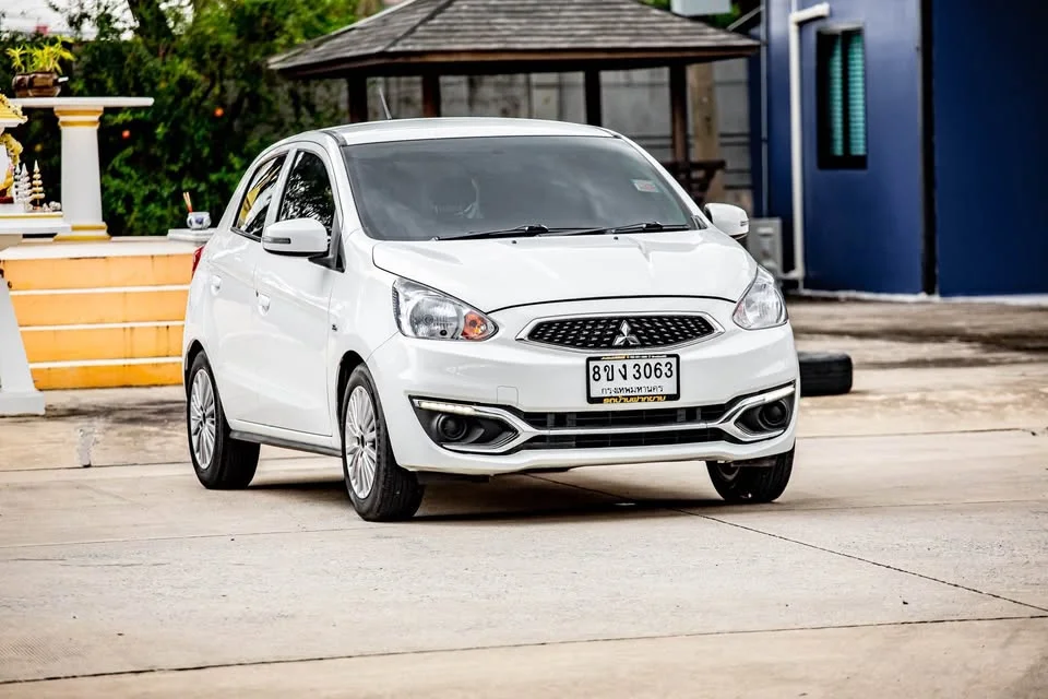 2018 Mitsubishi Mirage VI 2