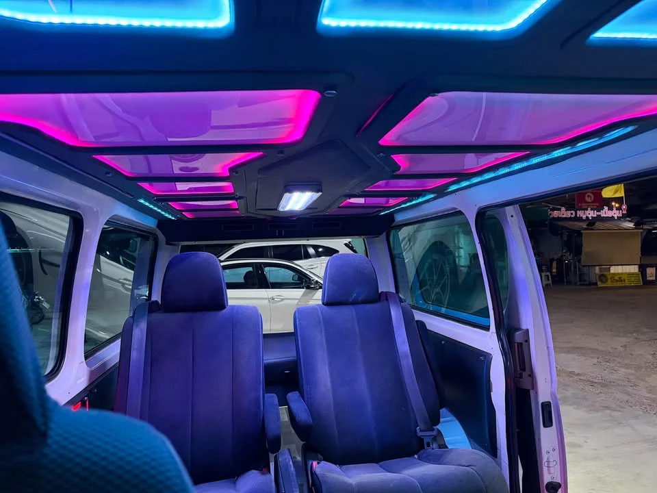 2005 Toyota HiAce V (H200) 2
