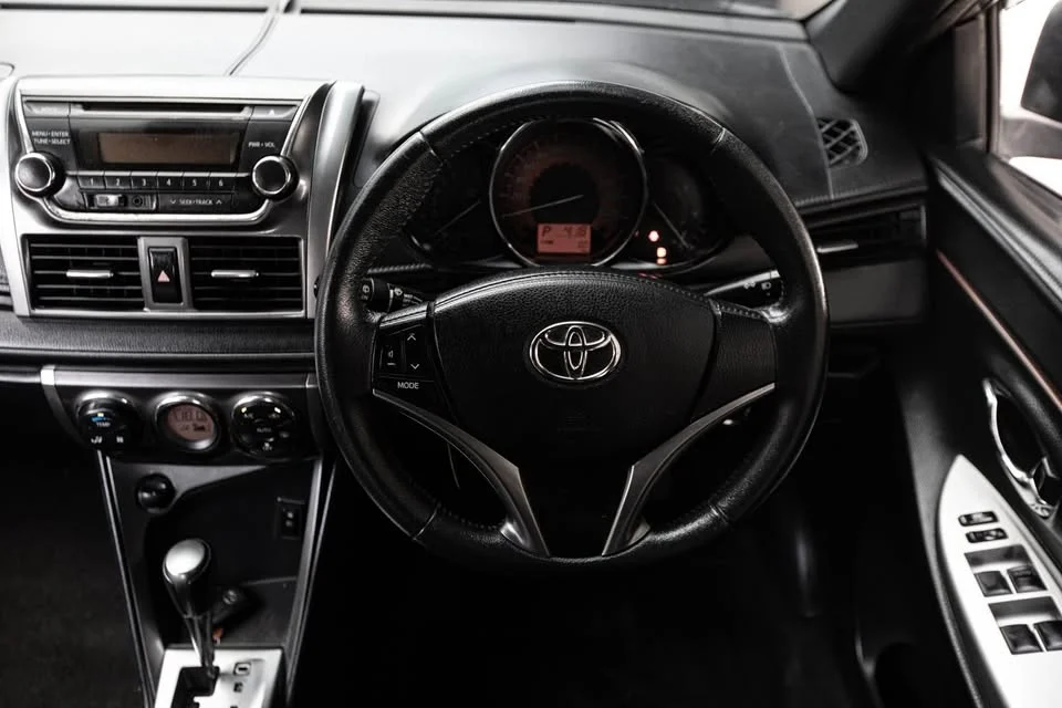 2015 Toyota Yaris III 3