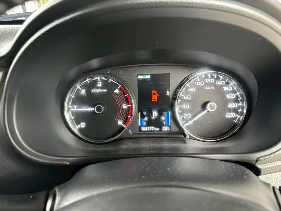 2015 Mitsubishi Pajero Sport III 2