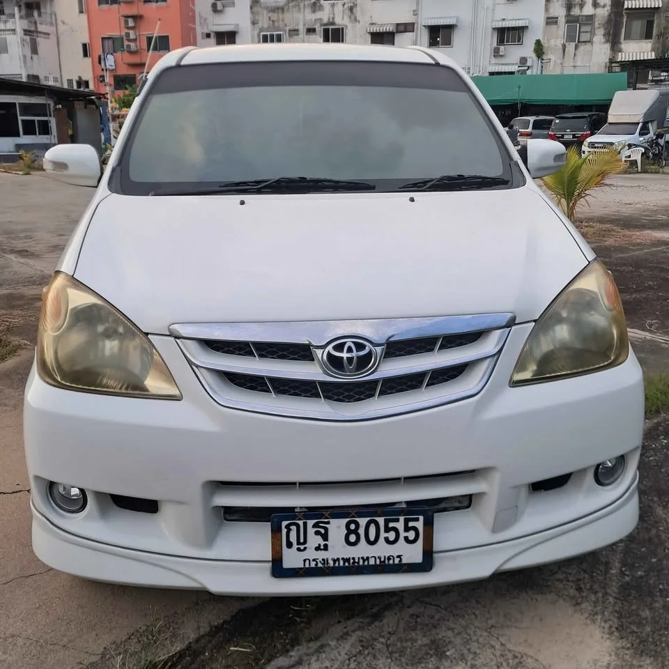 2011 Toyota Avanza I 2