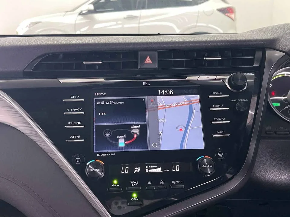 2021 Toyota Camry VIII (XV70) 3