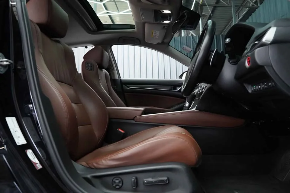 2019 Honda Accord X 3