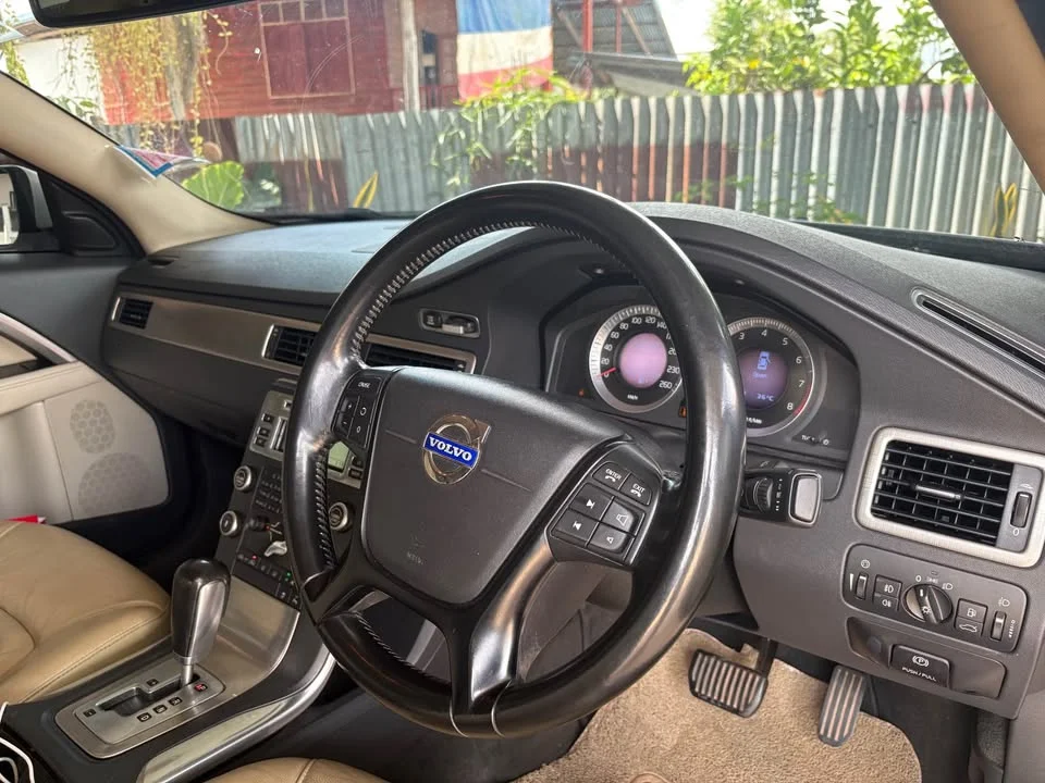 2011 Volvo S80 II 2