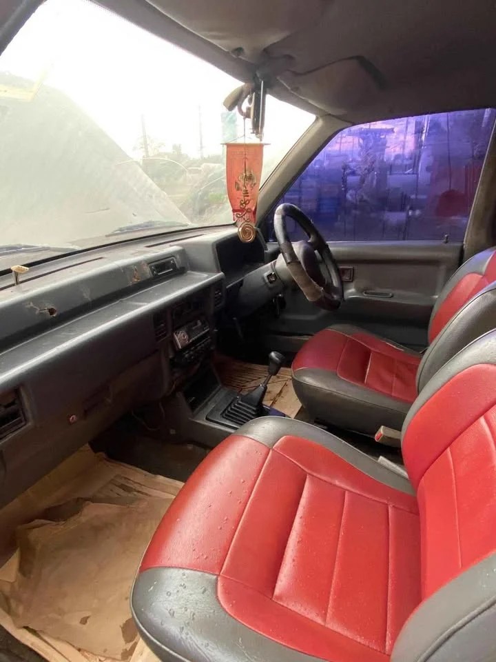 1996 Mitsubishi Triton II 3