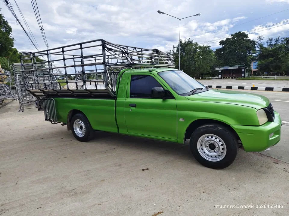 2002 Mitsubishi Strada III 3