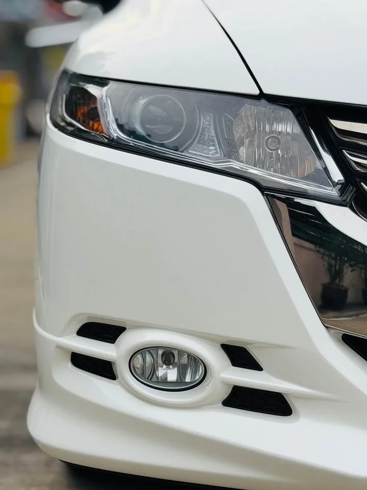 2013 Honda Odyssey IV 3