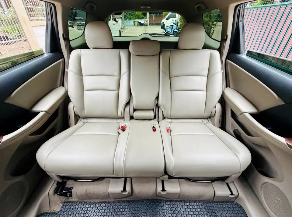 2013 Honda Odyssey IV 2