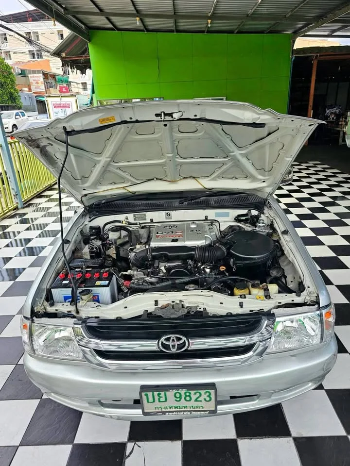 2003 Toyota Hilux Tiger VI 3
