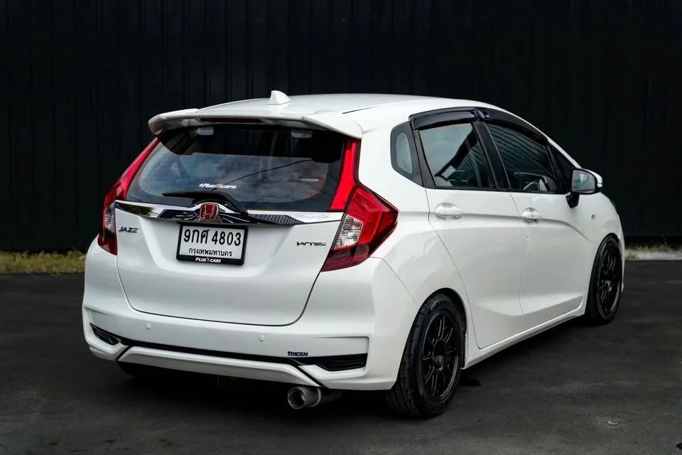 2020 Honda Jazz III 2