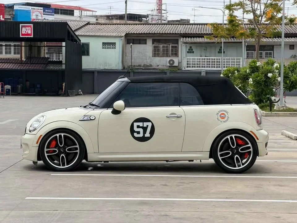2009 Mini Hatch  III 3