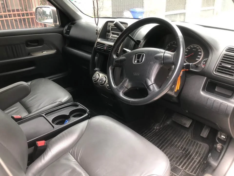Honda CR-V II 3