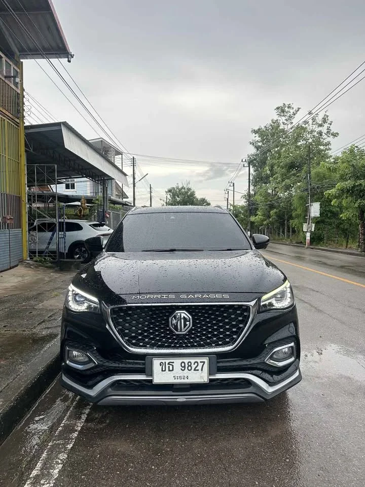 2020 MG HS 3