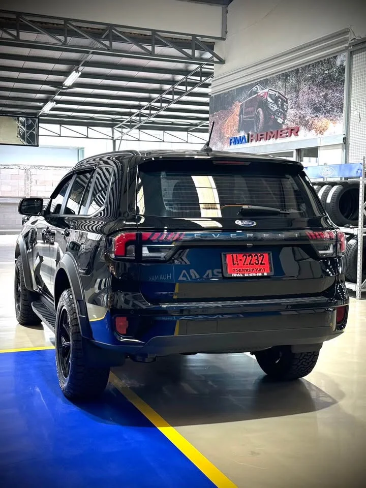 2026 Ford Everest III 2