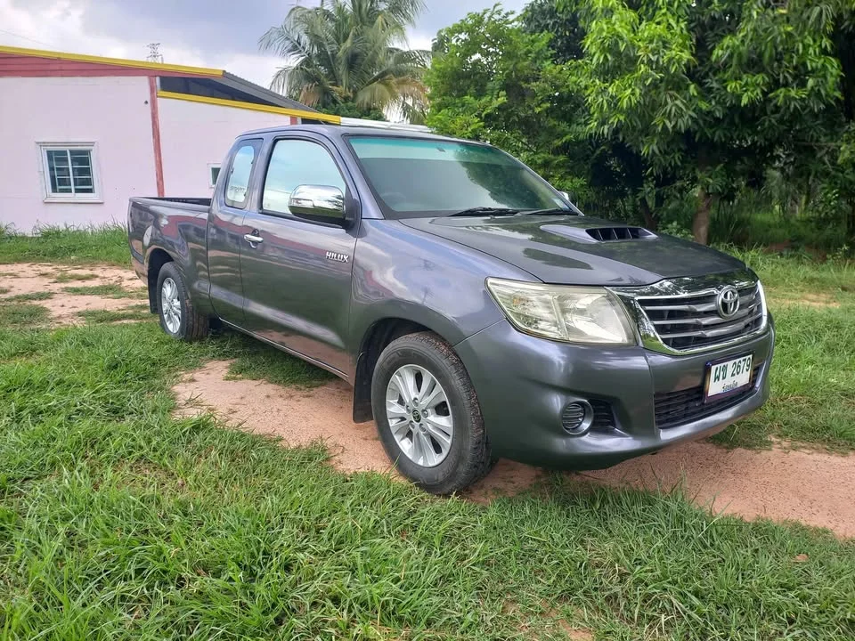 2012 Toyota Hilux VII 3