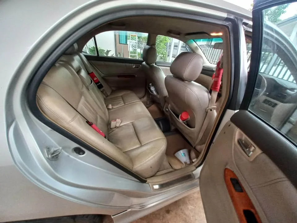 2001 Toyota Corolla Altis IX (E120) 3