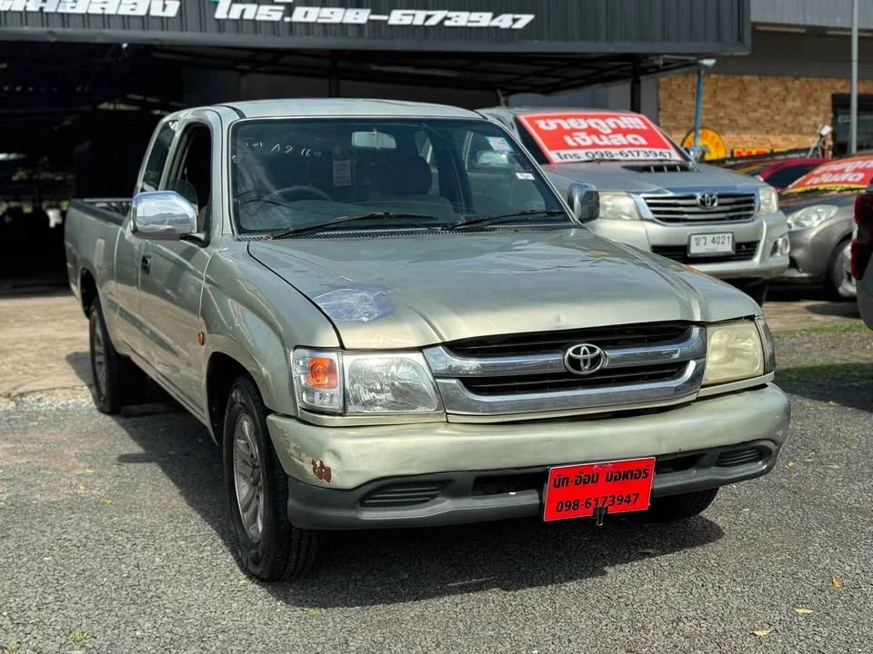 2003 Toyota Hilux Tiger VI 2