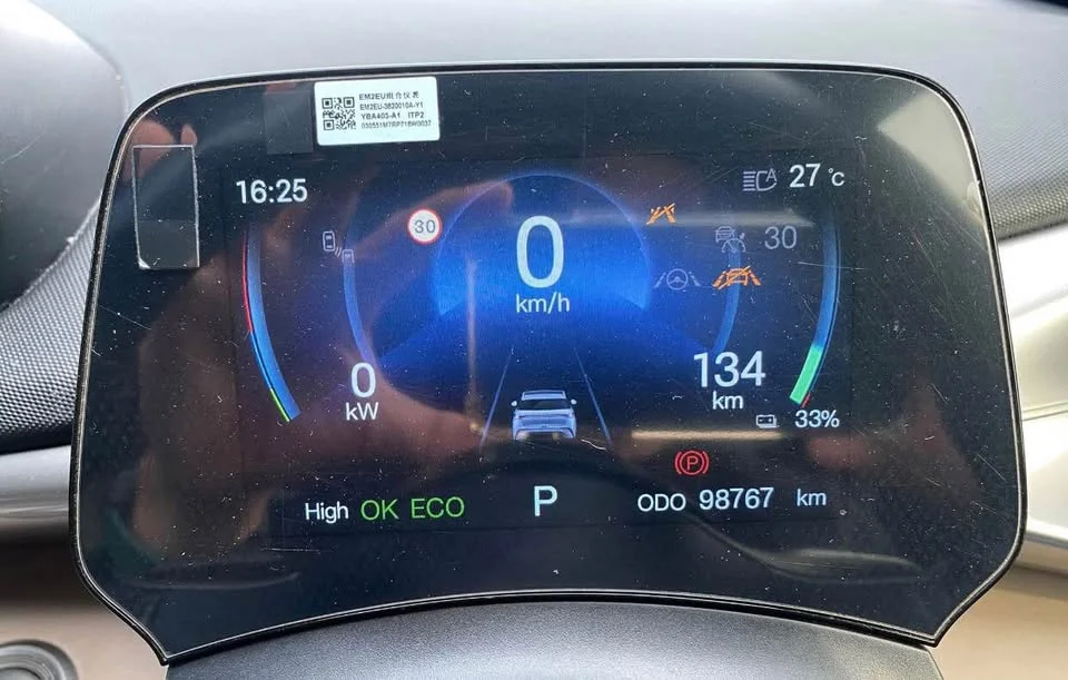 2023 BYD Dolphin 3