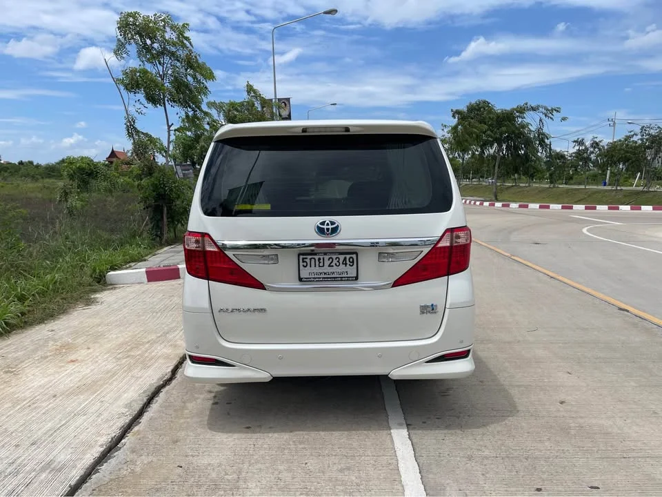 2012 Toyota Alphard, Vellfire II (AH20) 3
