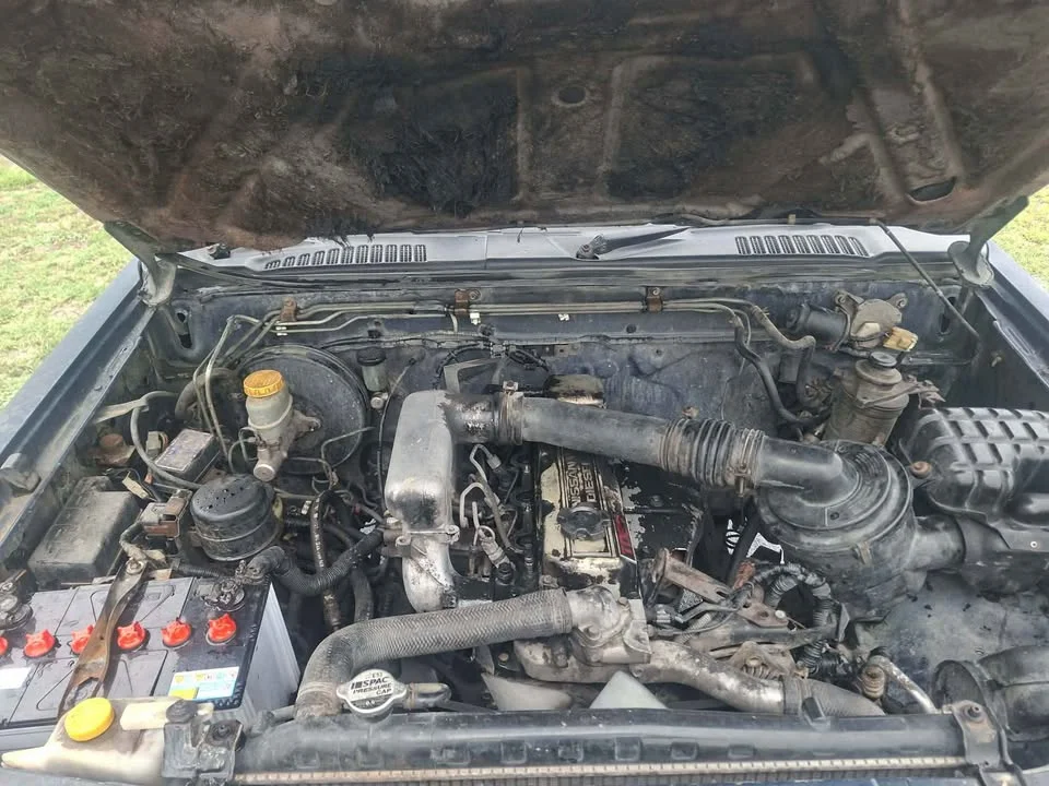2001 Nissan Frontier I 2