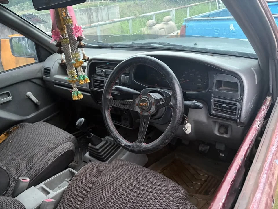 1997 Isuzu Faster Dragon Eyes III 2