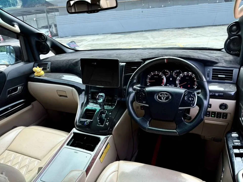 2010 Toyota Alphard, Vellfire II (AH20) 2