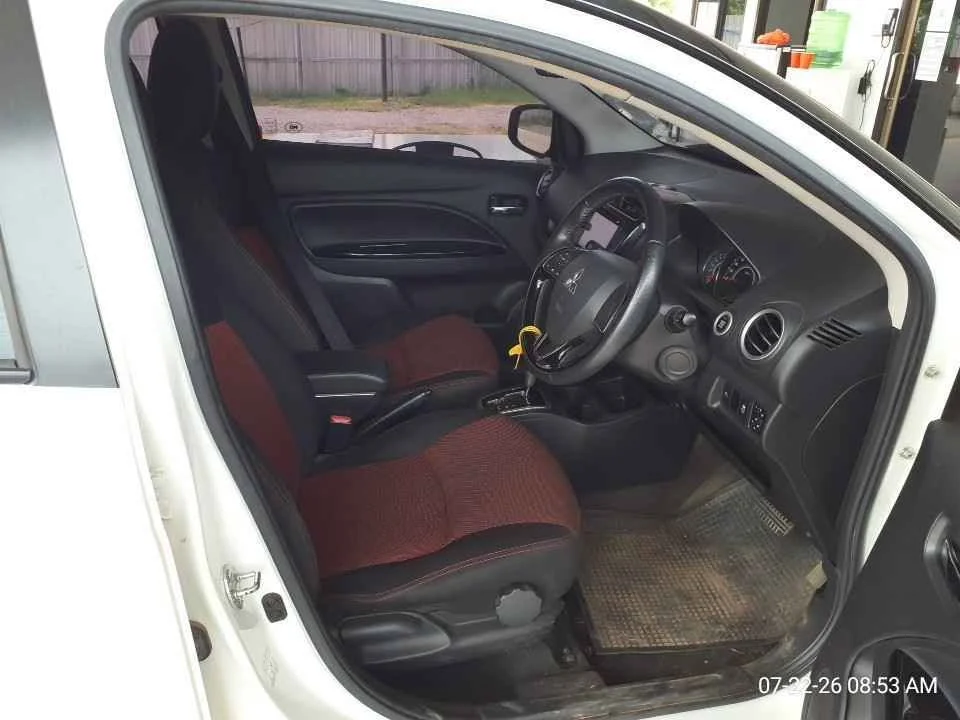 2018 Mitsubishi Mirage VI 2