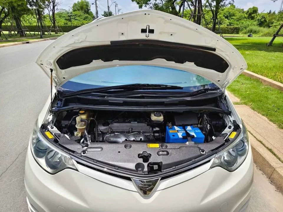 2010 Toyota Estima III 3