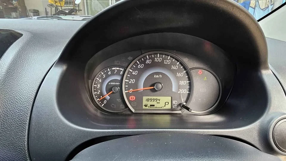 2013 Mitsubishi Mirage VI 2